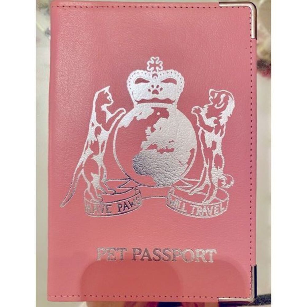 Lila Paws Pet Passport Holder - 5x7 pink faux leather , NWOT